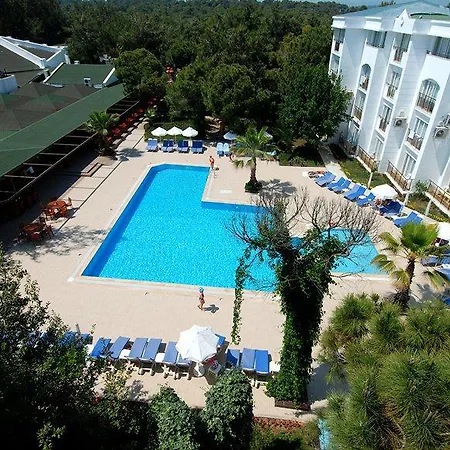 Maya Golf Otel 4*