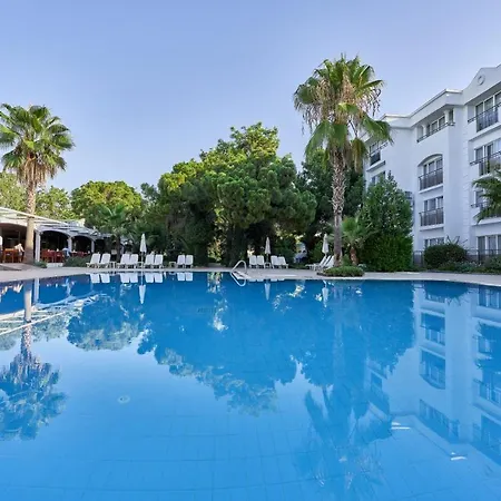 Otel Maya Golf 4*
