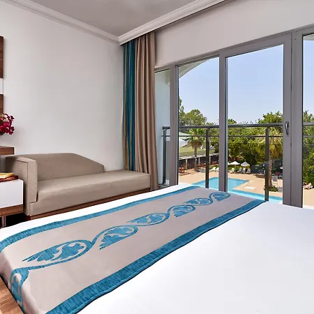 Maya Golf Otel