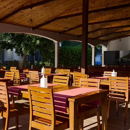 Otel Maya Golf 4*