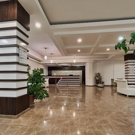 Maya Golf Otel 4*