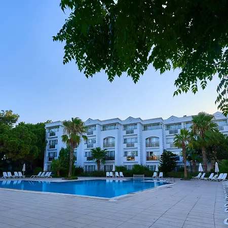 Maya Golf 4*