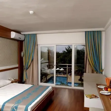Maya Golf Otel 4*