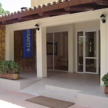 Maya Golf 4*